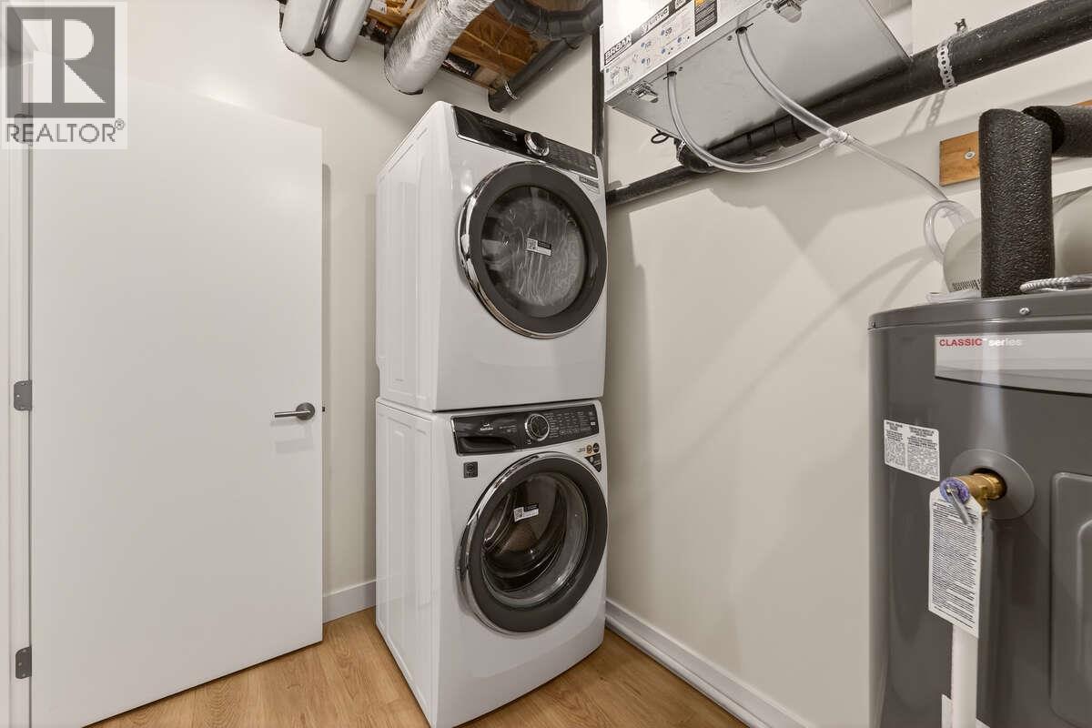 2224 Falls Street Unit# A, Nelson