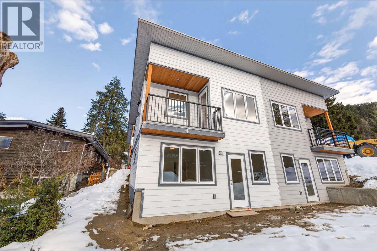 2224 Falls Street Unit# A, Nelson