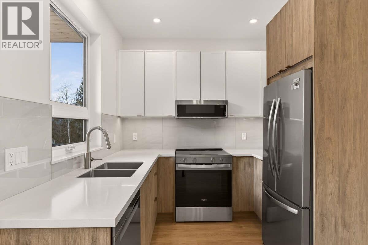 2224 Falls Street Unit# A, Nelson