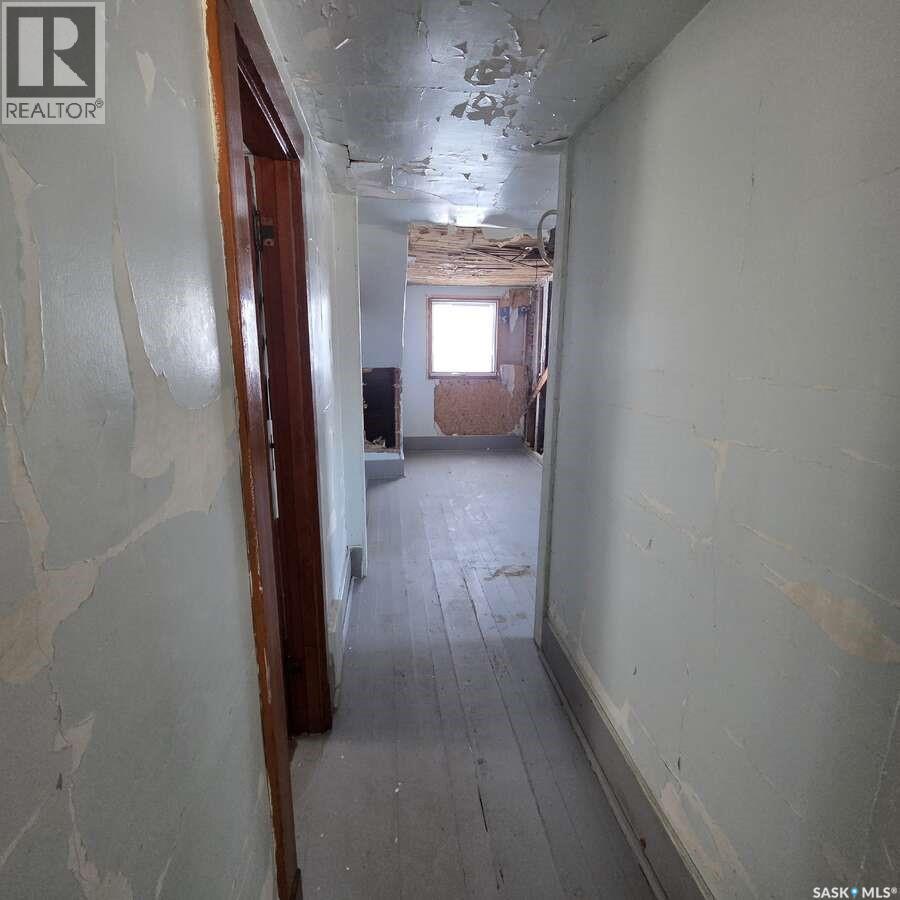 128 Railway AVENUE — photo 18