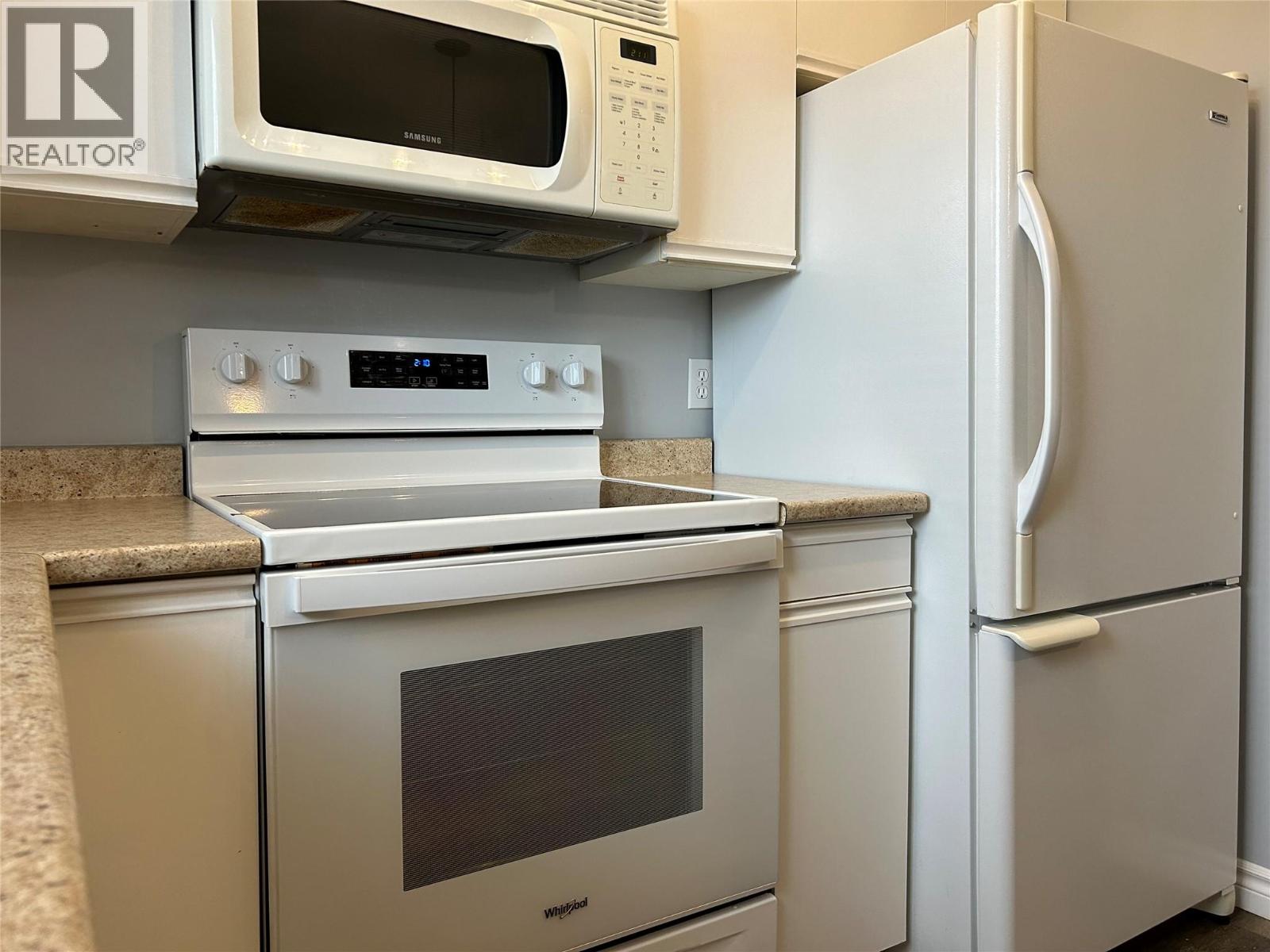 160 5 Avenue SW Unit# 101, Salmon Arm