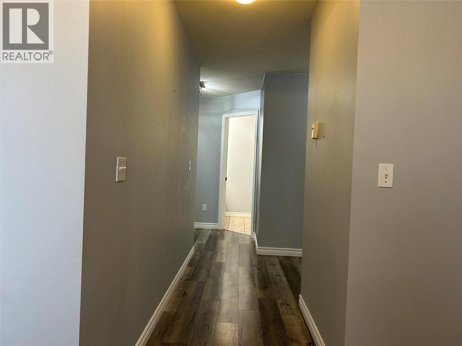 #101 160 5 Avenue SW - 12