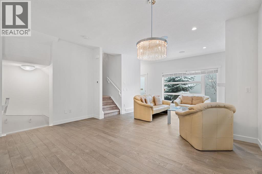 Single Family House for Sale in    Avenue NE Tuxedo Park Calgary 