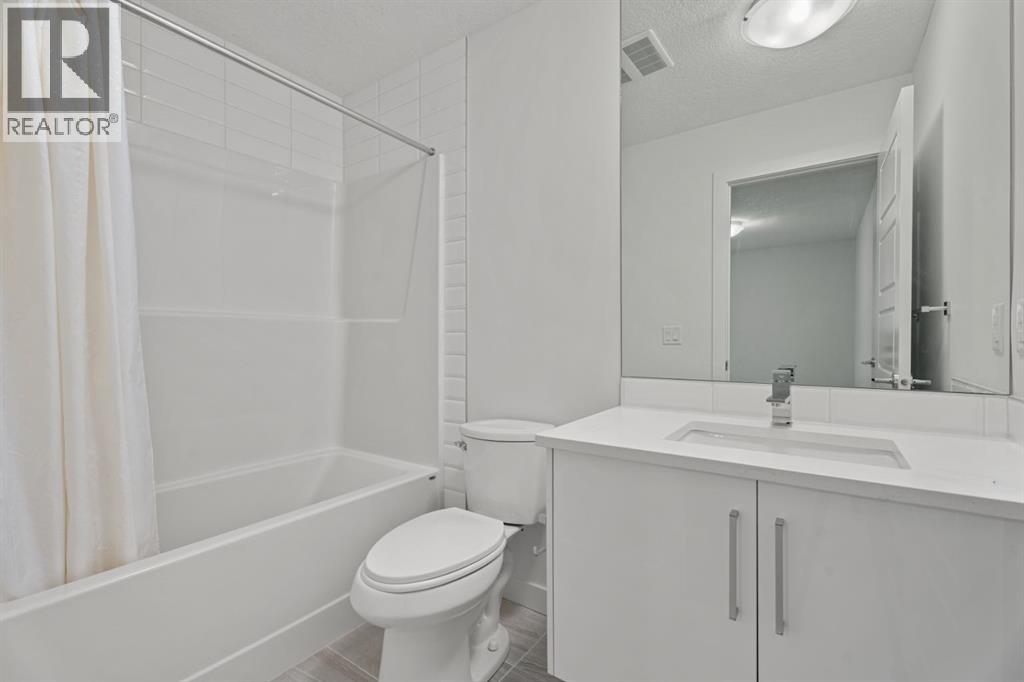 Single Family House for Sale in    Avenue NE Tuxedo Park Calgary 