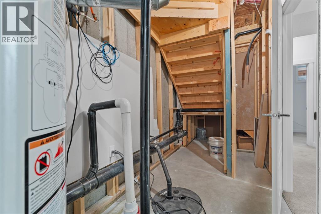 Single Family House for Sale in    Avenue NE Tuxedo Park Calgary 