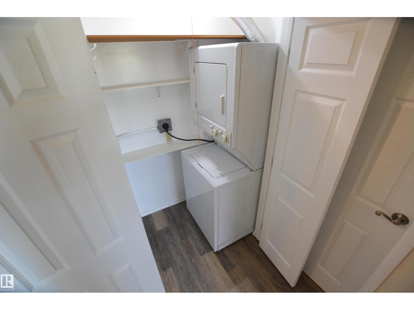 #304 10511 19 AV NW - 12