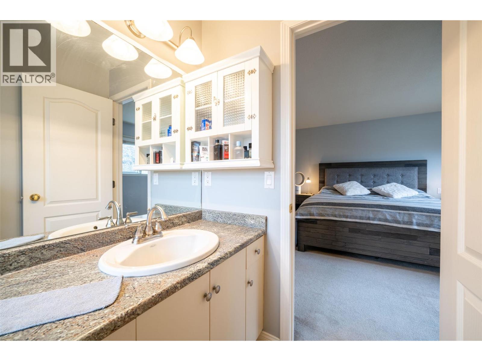  2921 Fieldstone Court, West Kelowna