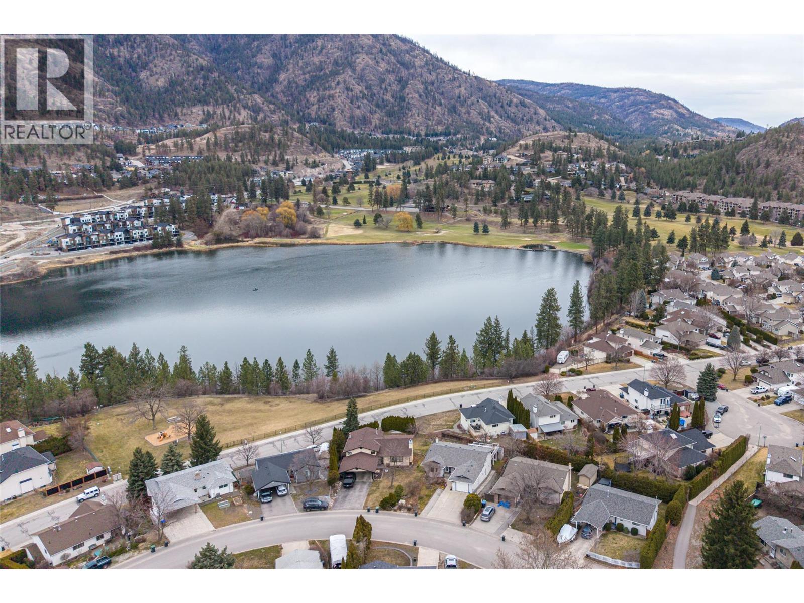  2921 Fieldstone Court, West Kelowna