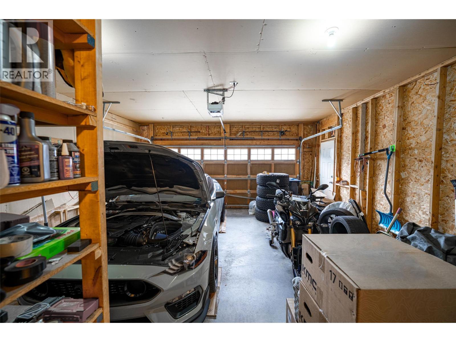  2921 Fieldstone Court, West Kelowna