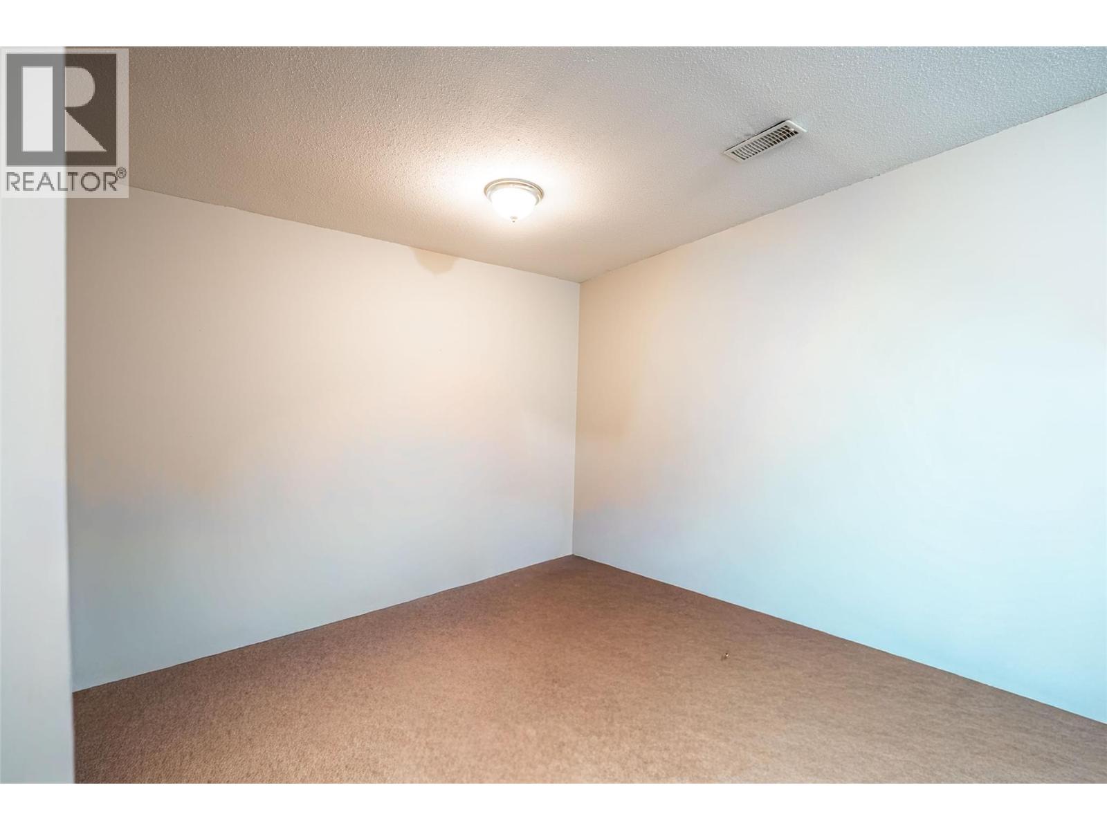  2921 Fieldstone Court, West Kelowna