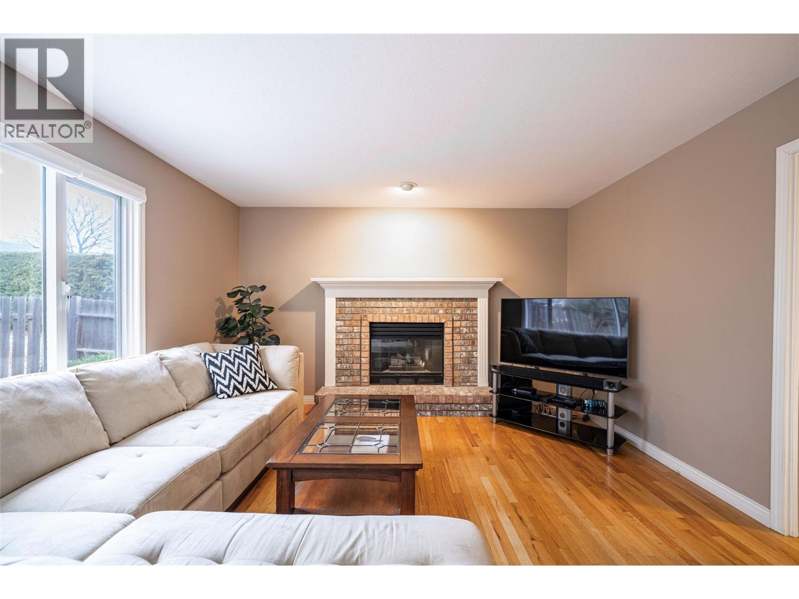  2921 Fieldstone Court, West Kelowna