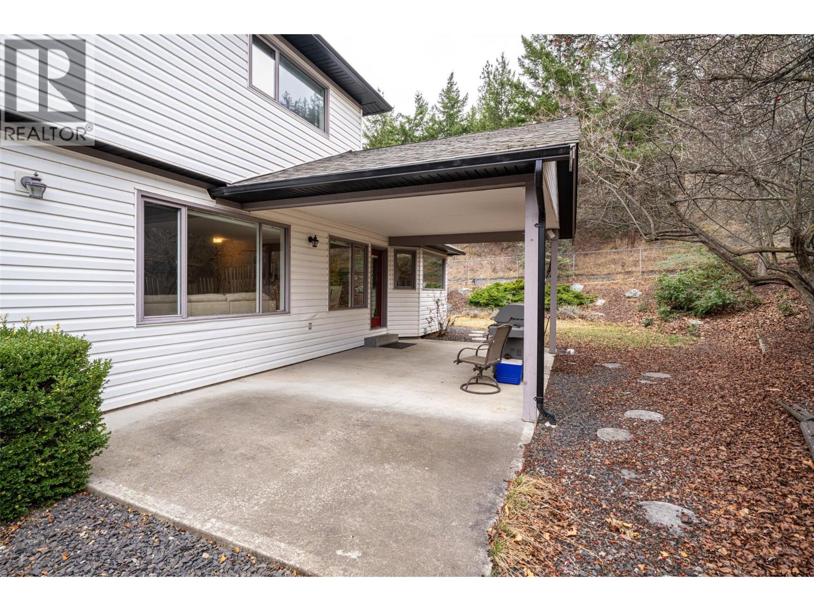  2921 Fieldstone Court, West Kelowna