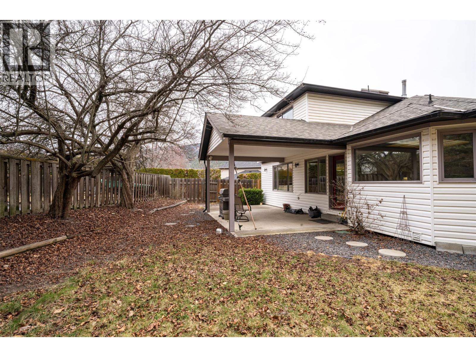  2921 Fieldstone Court, West Kelowna