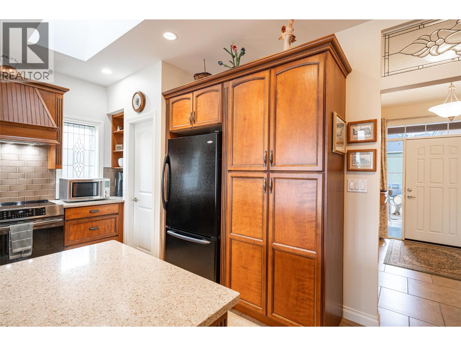 6905 MOUNTAINVIEW Drive, Oliver