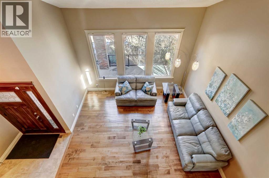 Single Family House for Sale in  Edgemont Road NW Edgemont Calgary 