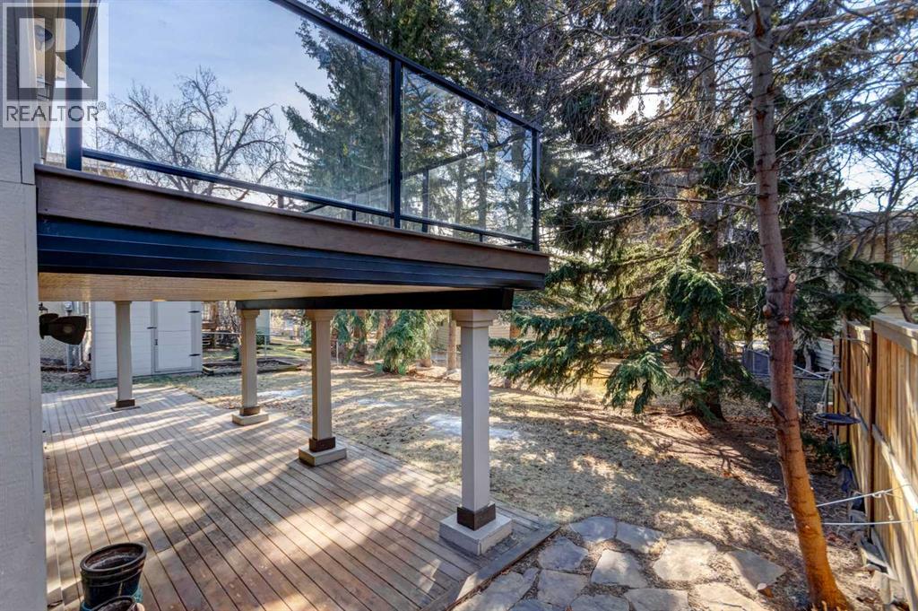 Single Family House for Sale in  Edgemont Road NW Edgemont Calgary 