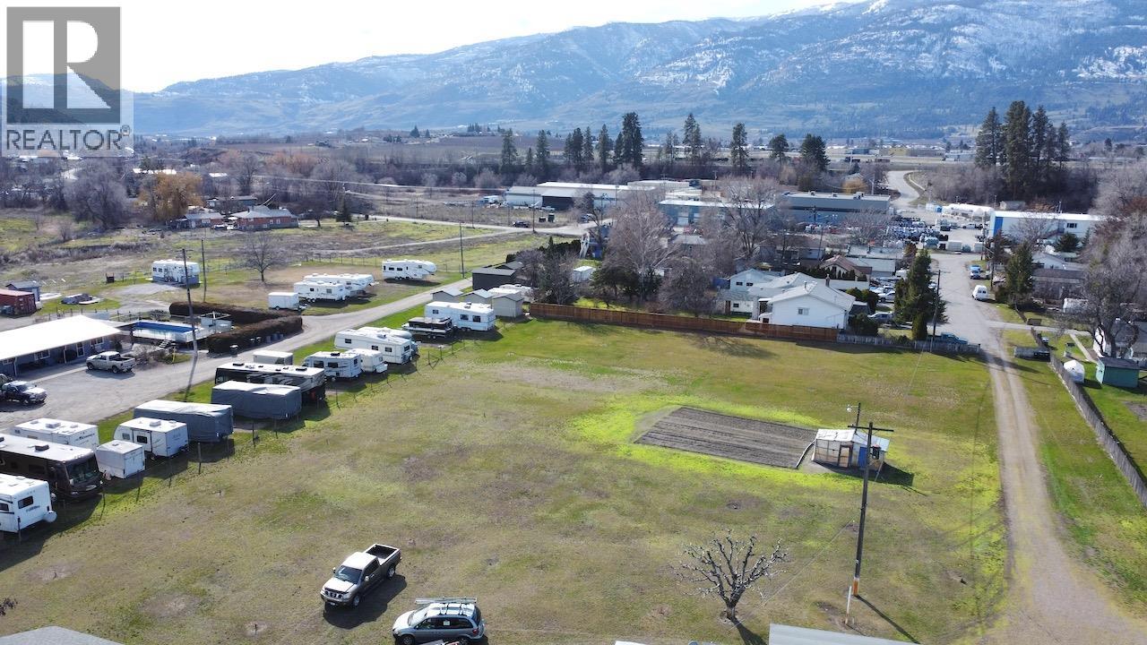 129 Walnut Place, Oliver