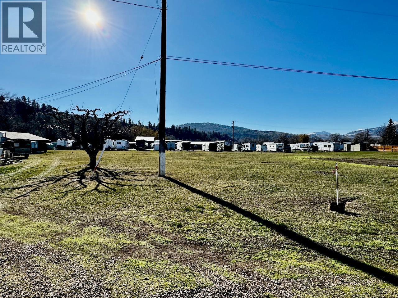 129 Walnut Place, Oliver