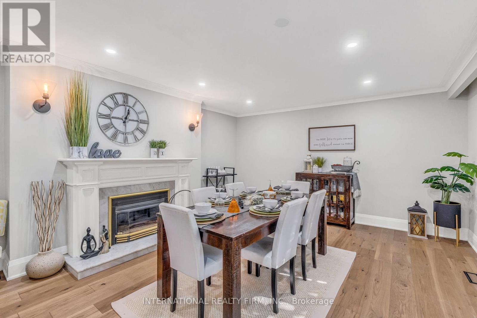 1049 INDIAN RD ROAD - 10