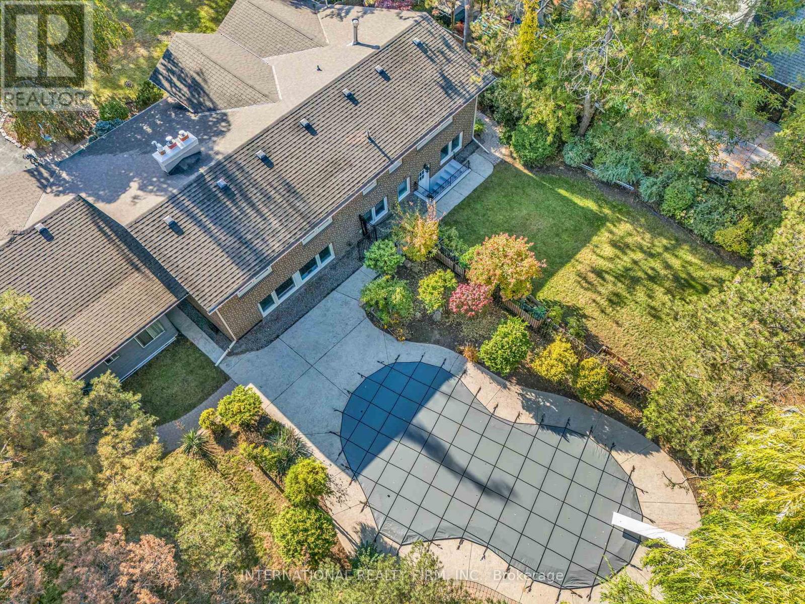 1049 INDIAN RD ROAD - 45
