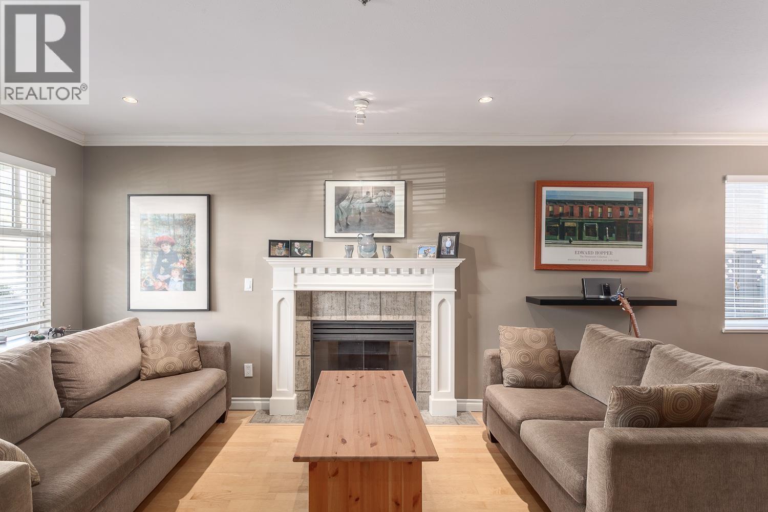 1732 KITCHENER Street - photo 2