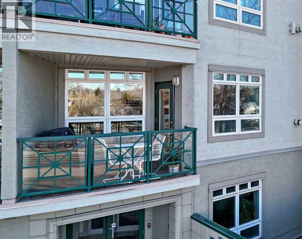 Single Family House for Sale in    Street NW Hillhurst Calgary 