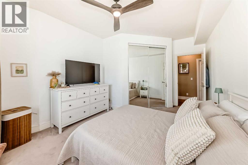 Single Family House for Sale in    Street NW Hillhurst Calgary 