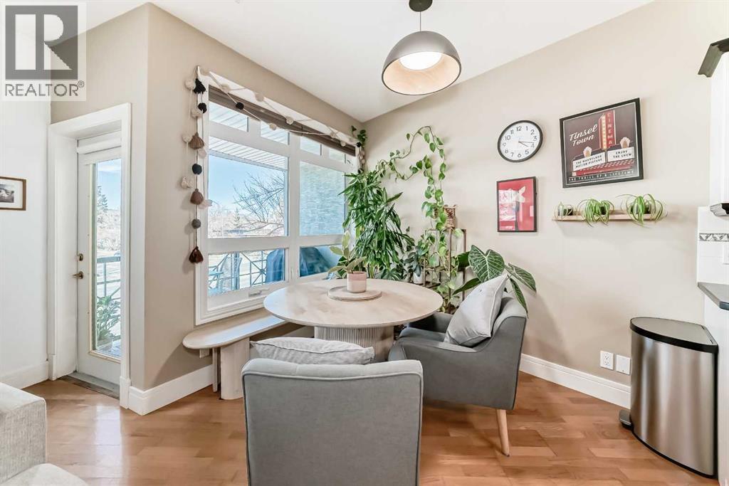 Single Family House for Sale in    Street NW Hillhurst Calgary 