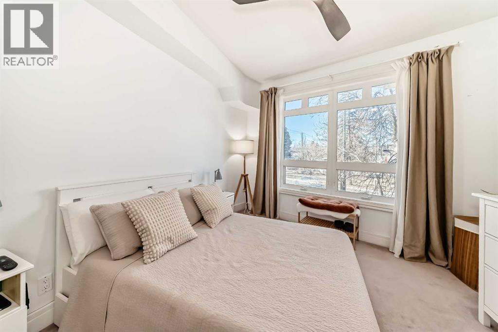 Single Family House for Sale in    Street NW Hillhurst Calgary 