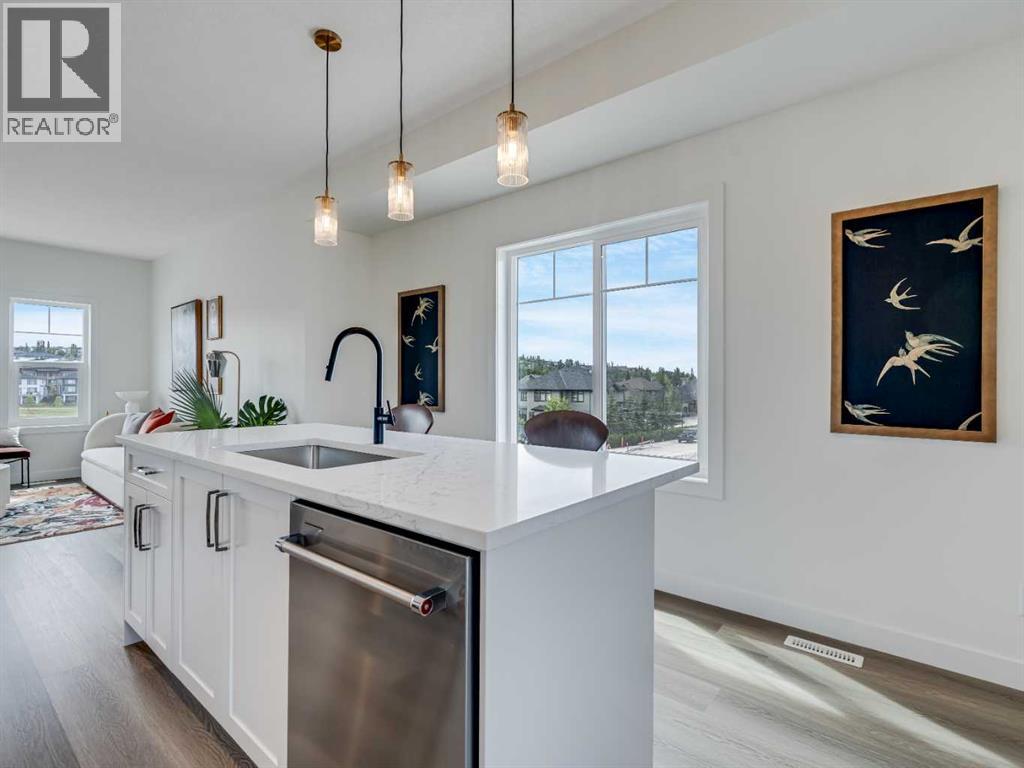 Single Family House for Sale in   st Street SW Springbank Hill Calgary 