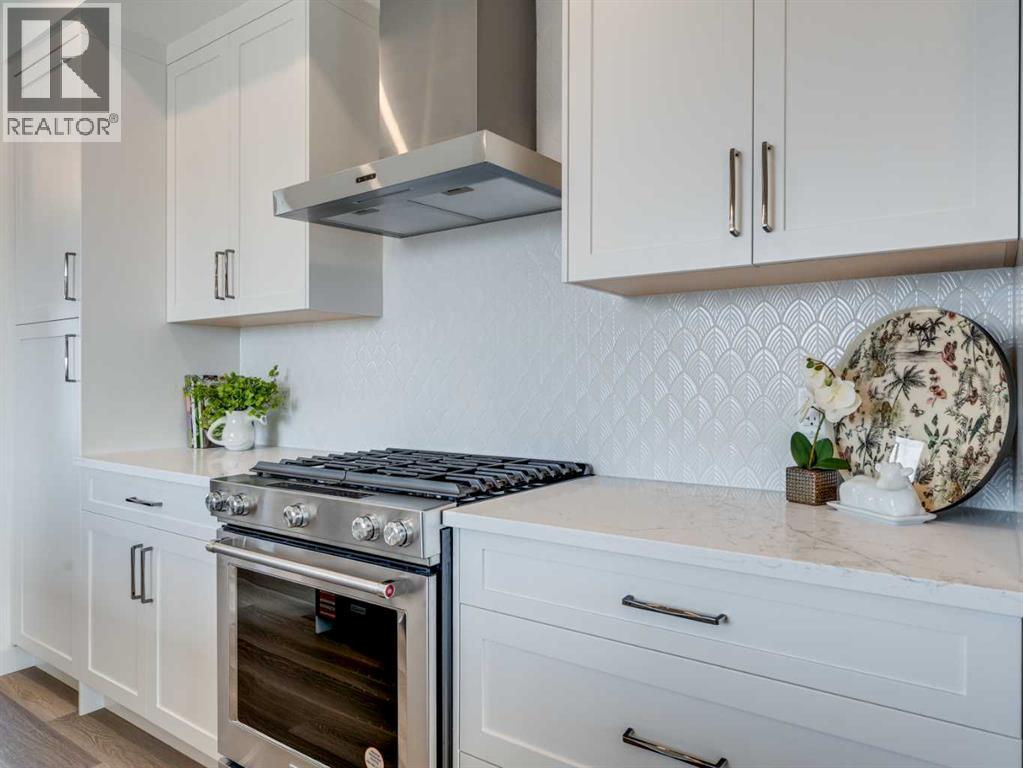 Single Family House for Sale in   st Street SW Springbank Hill Calgary 