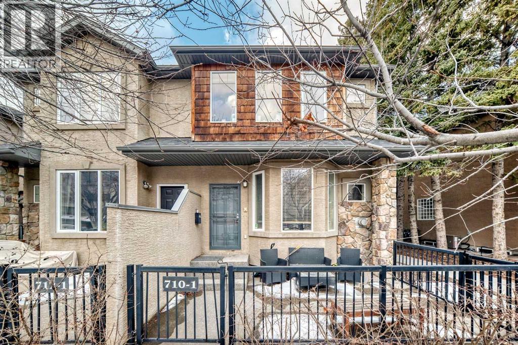 Single Family House for Sale in    Avenue SW Windsor Park Calgary 