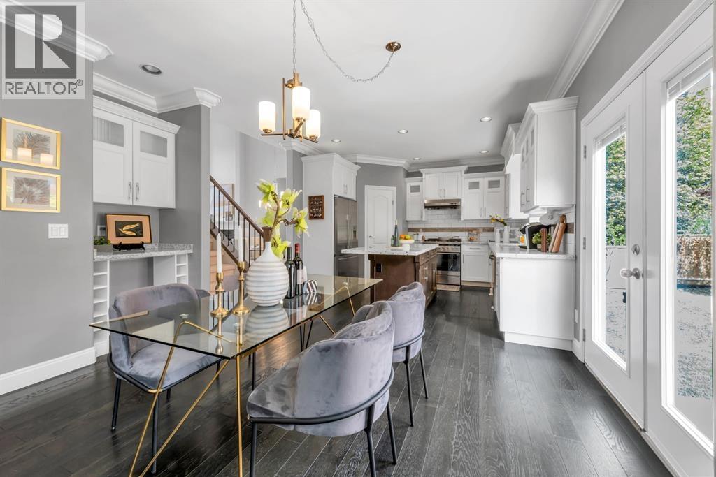 10 CEDARWOOD COURT, Port Moody