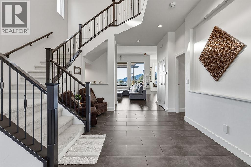 1510 DAYTON Street - photo 2