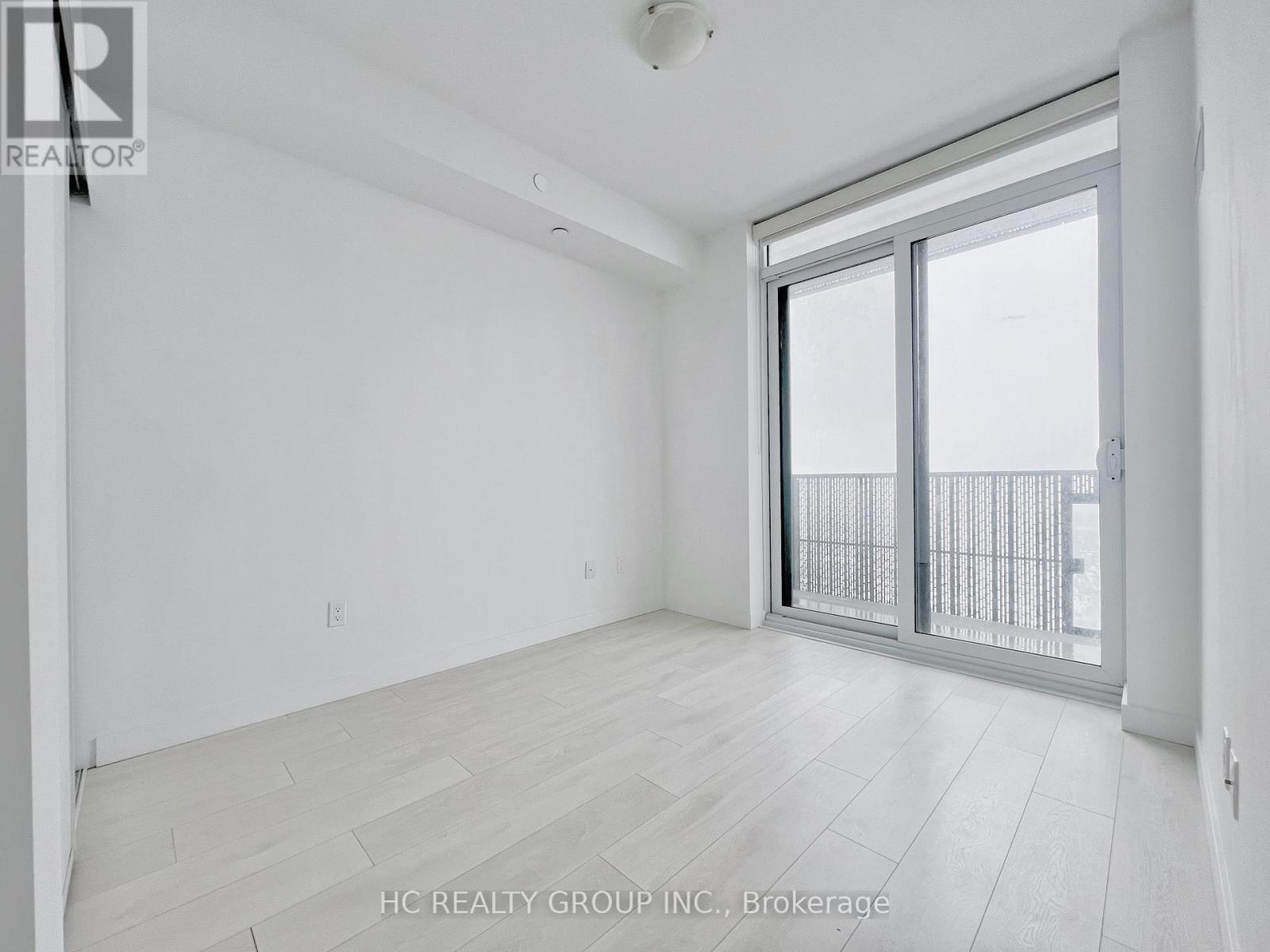 #5203 8 EGLINTON AVENUE E - 13