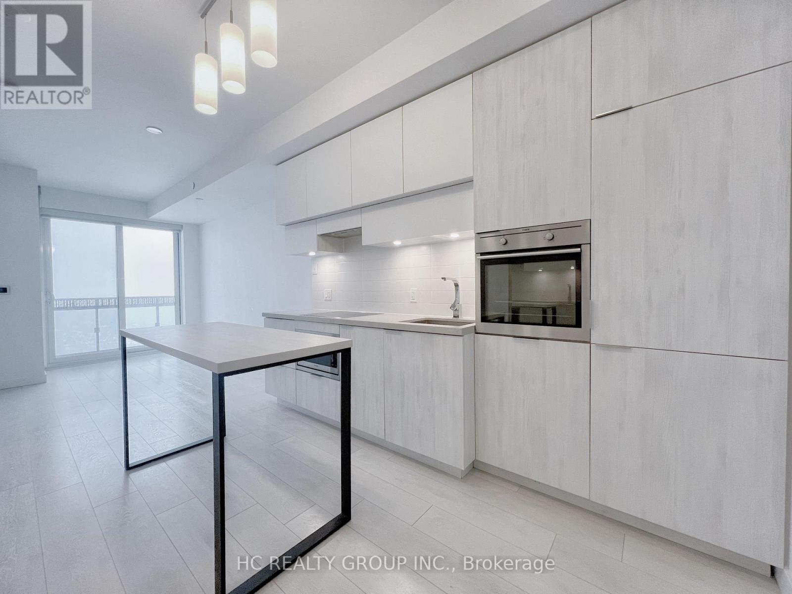 #5203 8 EGLINTON AVENUE E - 5
