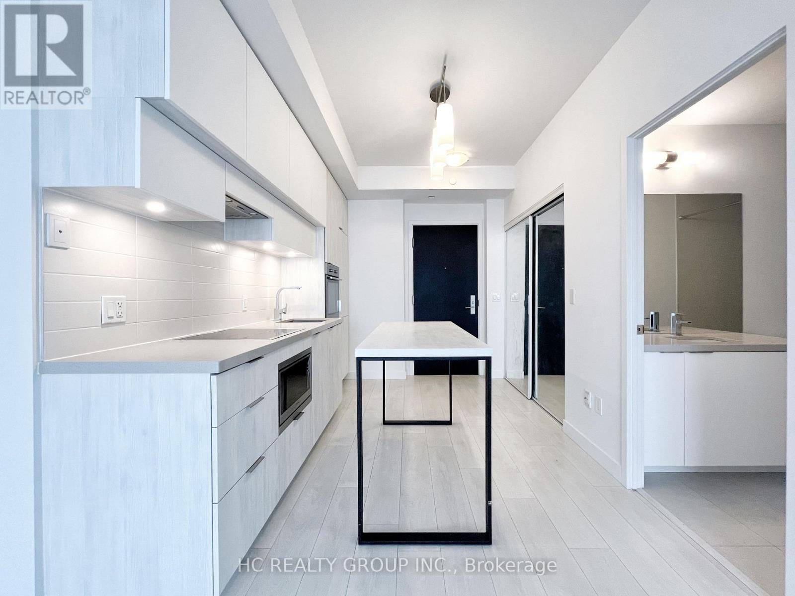 #5203 8 EGLINTON AVENUE E - 8