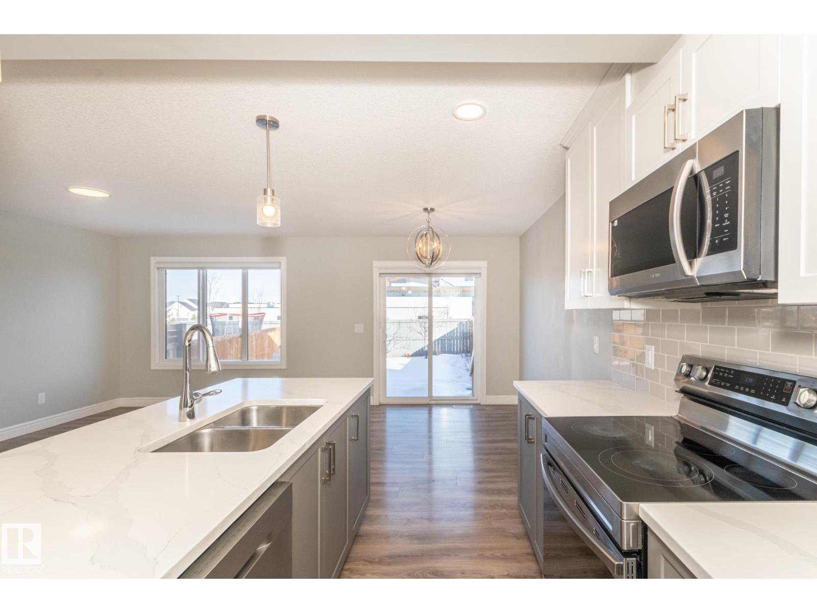 7635 KORULUK PL SW SW - 6