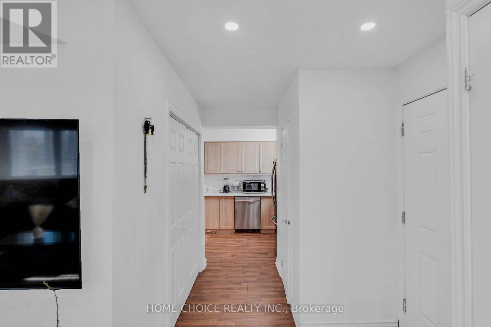 144 FRASER STREET - 23