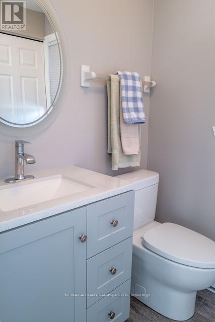 577 LYNWOOD DRIVE - 12