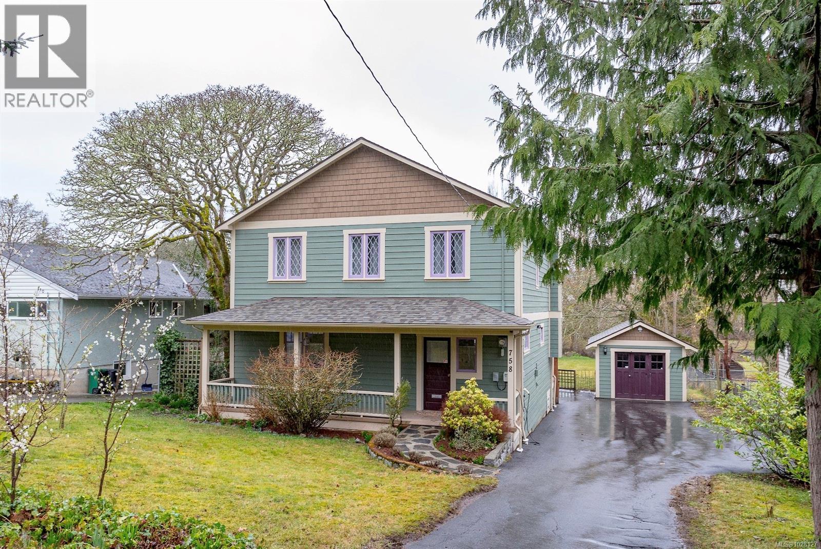  758 Newbury Street, Saanich