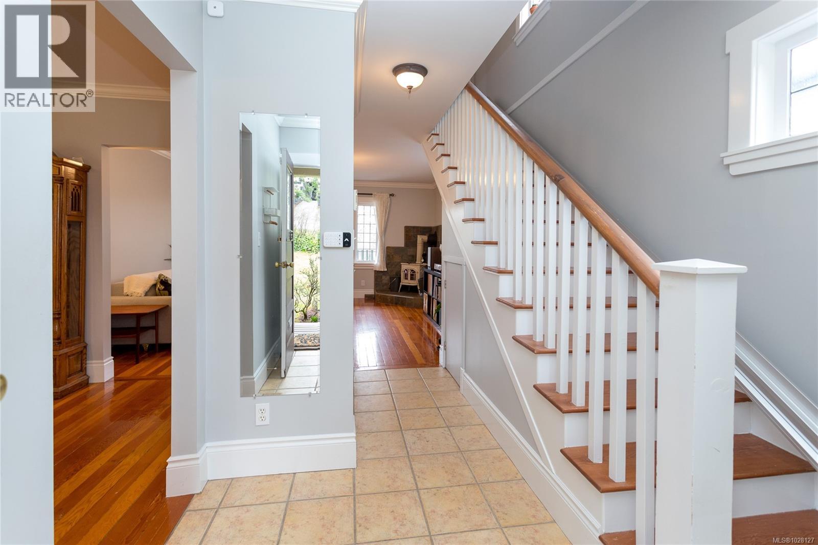  758 Newbury Street, Saanich