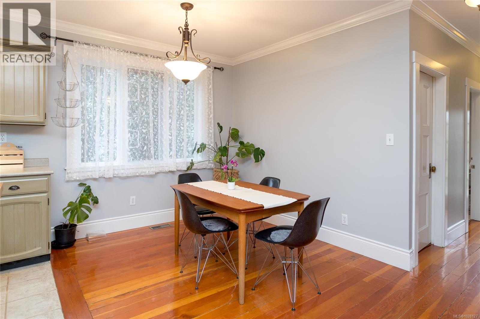  758 Newbury Street, Saanich