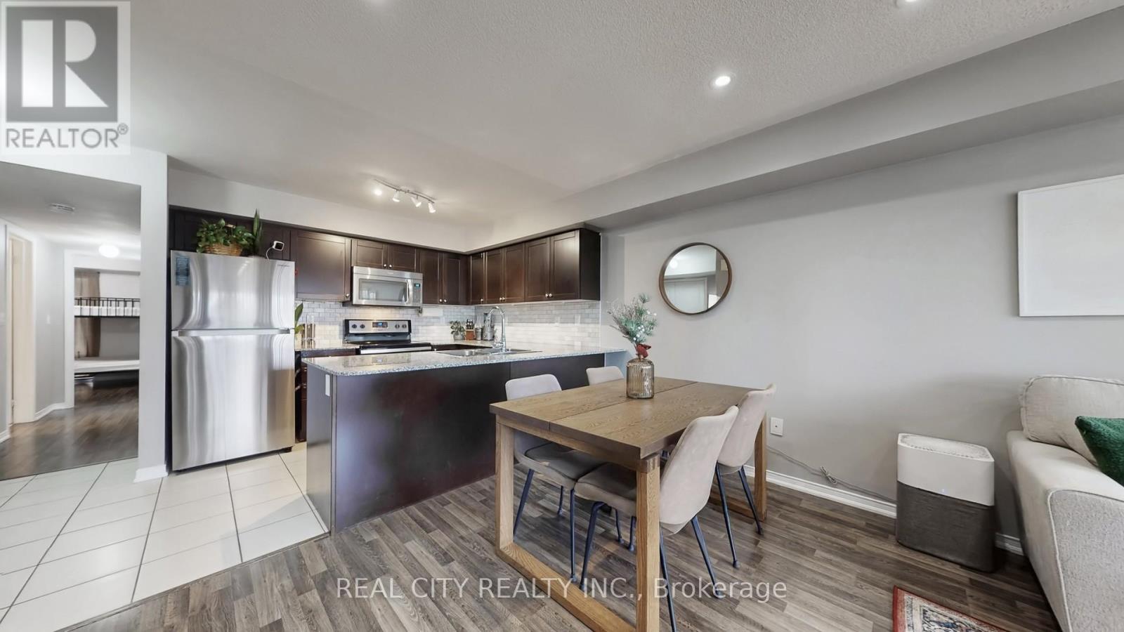 #511 142 WIDDICOMBE HILL BOULEVARD - 7