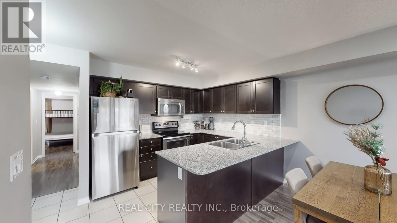 #511 142 WIDDICOMBE HILL BOULEVARD - 8