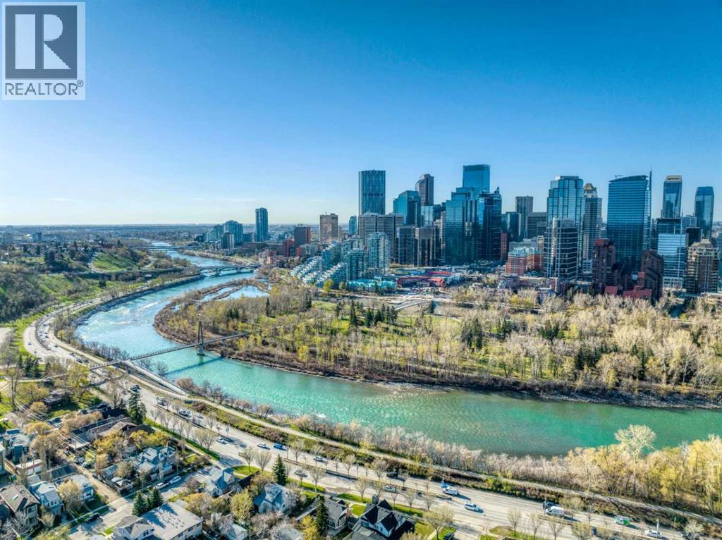 
          408 11 Avenue Northwest
            <br/>
            <span>Calgary</span>
            , 
            <span>AB</span>
             <span>T2M0B9</span>
         - Photo 43