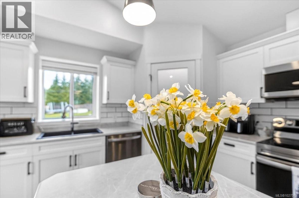 3167 Fernwood Lane, Port Alberni