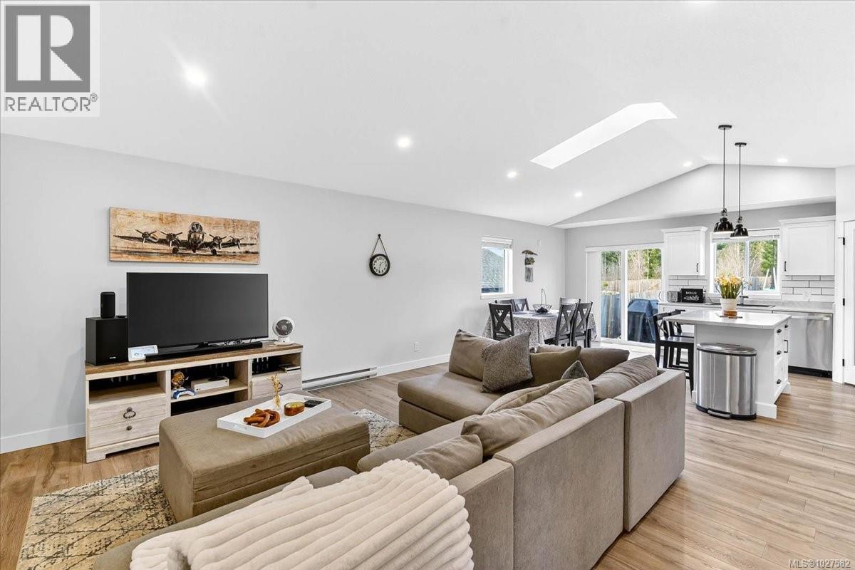 3167 Fernwood Lane, Port Alberni