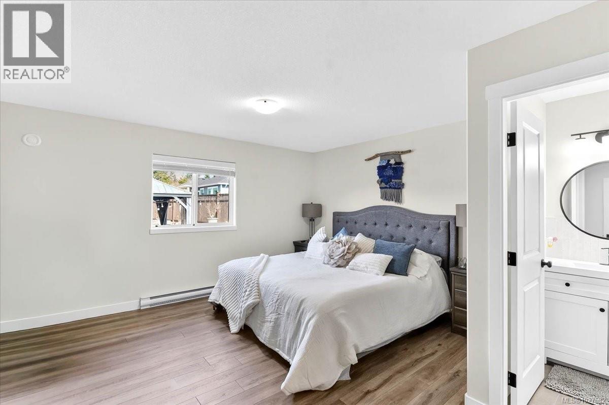 3167 Fernwood Lane, Port Alberni