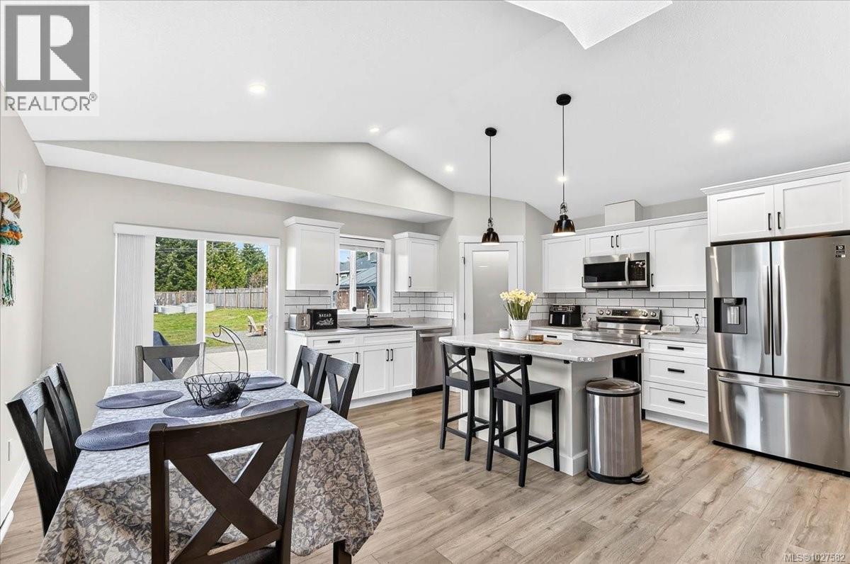 3167 Fernwood Lane, Port Alberni